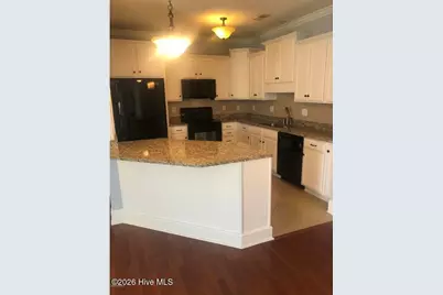 1625 Brook Hollow Drive #B, Greenville, NC 27834 - Photo 5