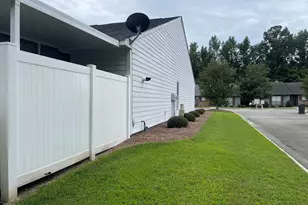 3111 Fox Run Dr, Kinston, NC 28504 - Photo 23