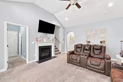 4205 Irwin Drive, Aberdeen, NC 28315 - Photo 17