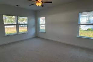 707 N Thompson St, Whiteville, NC 28472 - Photo 9