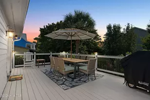316 NE 58th St, Oak Island, NC 28465 - Photo 33