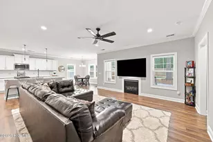 560 N Ridgecrest St, Pinebluff, NC 28373 - Photo 3