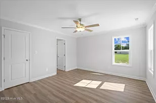 314 E Howard St, Roseboro, NC 28382 - Photo 17