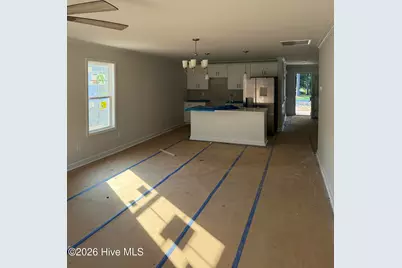 314 E Howard Street, Roseboro, NC 28382 - Photo 3