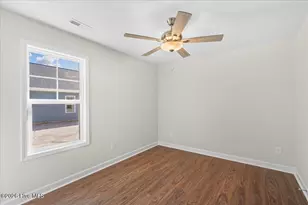 312 E Howard St, Roseboro, NC 28382 - Photo 21
