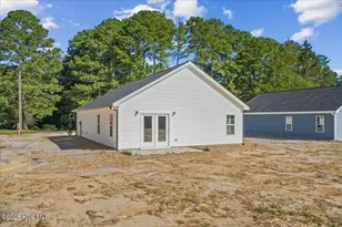 312 E Howard St, Roseboro, NC 28382 - Photo 29