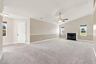 404 S Grazing Court, Sneads Ferry, NC 28460 - Photo 5