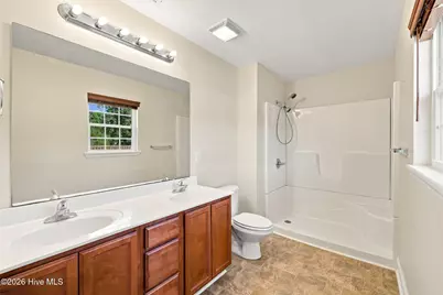 404 S Grazing Court, Sneads Ferry, NC 28460 - Photo 15