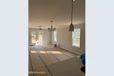 310 E Howard Street, Roseboro, NC 28382 - Photo 3