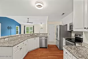 1731 Chadwick Shores Dr, Sneads Ferry, NC 28460 - Photo 11