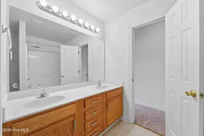 307 Bridgewood Drive, Jacksonville, NC 28546 - Photo 23