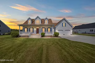 117 Middle Point Rd, Hampstead, NC 28443 - Photo 1
