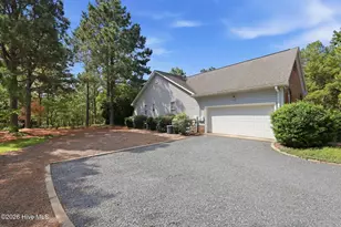 137 Winsford Cir, West End, NC 27376 - Photo 49