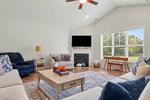 25 S Beatrice Dr, Rocky Point, NC 28457 - Photo 7