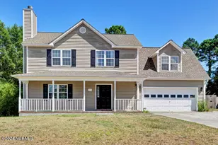 134 Lawndale Ln, Sneads Ferry, NC 28460 - Photo 1