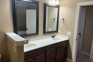 1855 Cambria Dr, Greenville, NC 27834 - Photo 9