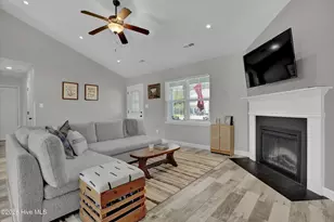 116 Bridgeport Dr, Sneads Ferry, NC 28460 - Photo 3