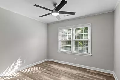 110 Boulder Lane, Jacksonville, NC 28540 - Photo 17