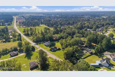 110 Boulder Lane, Jacksonville, NC 28540 - Photo 31