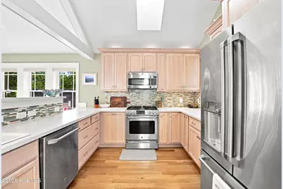 619 First Avenue, Oriental, NC 28571 - Photo 15