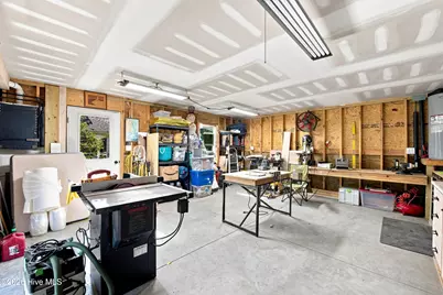 619 First Avenue, Oriental, NC 28571 - Photo 33