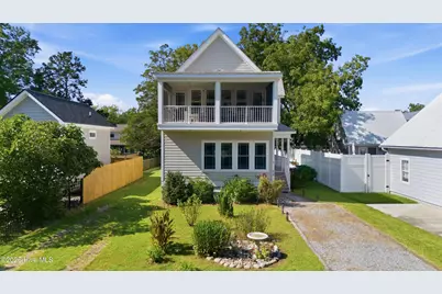 619 First Avenue, Oriental, NC 28571 - Photo 1
