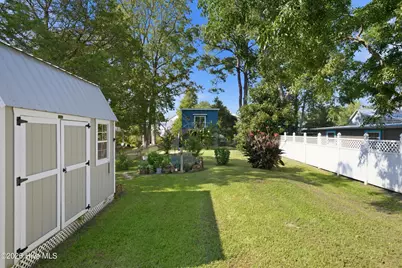619 First Avenue, Oriental, NC 28571 - Photo 29