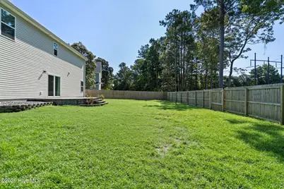 1102 Farmhouse Lane, Jacksonville, NC 28546 - Photo 41