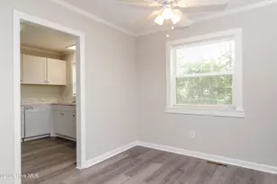 626 S Kerr Ave, Wilmington, NC 28403 - Photo 9