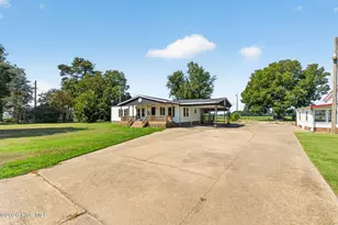 7112 Wheat Swamp Rd, Lucama, NC 27851 - Photo 3