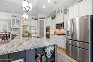 3930 Marshfield Dr, Southport, NC 28461 - Photo 9