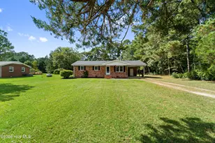 171 Trott Rd, Richlands, NC 28574 - Photo 9