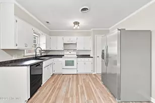 920 Hunnicutt Ave, Elizabeth City, NC 27909 - Photo 7