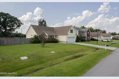 131 Louie Lane, Jacksonville, NC 28540 - Photo 11