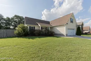 131 Louie Ln, Jacksonville, NC 28540 - Photo 5