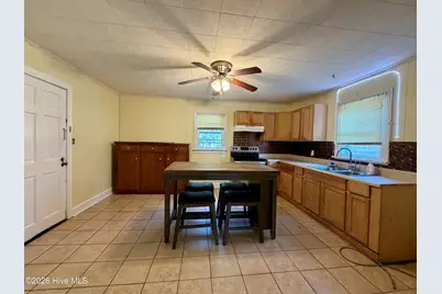 506 Raleigh Road, Clinton, NC 28328 - Photo 5