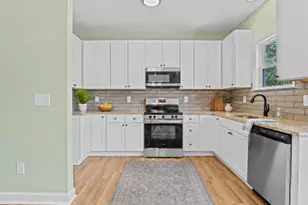 117 Wilson St, Erwin, NC 28339 - Photo 3