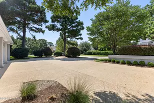 1633 Pembroke Jones Dr, Wilmington, NC 28405 - Photo 51