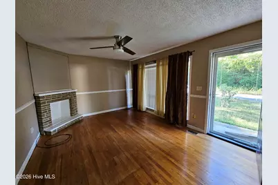900 E Nicholson Street, Clinton, NC 28328 - Photo 13