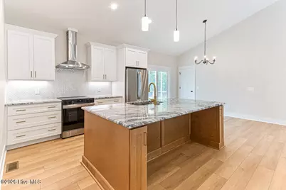 131 Longleaf Drive, West End, NC 27376 - Photo 17