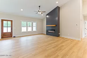 131 Longleaf Dr, West End, NC 27376 - Photo 9