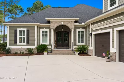648 Barons Court SW, Ocean Isle Beach, NC 28469 - Photo 5
