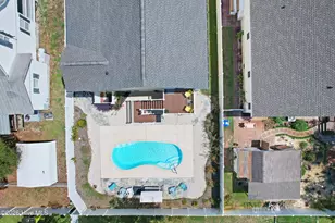 329 NE 59th St, Oak Island, NC 28465 - Photo 59