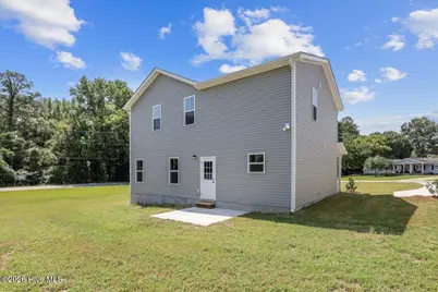 125 Wilson Street, Erwin, NC 28339 - Photo 7