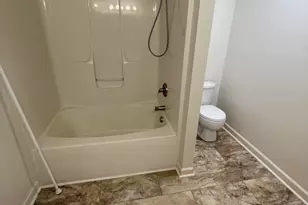 602 Springwood Dr, Jacksonville, NC 28546 - Photo 7