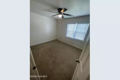 602 Springwood Drive, Jacksonville, NC 28546 - Photo 3