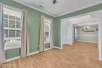 305 E Regent Court, Jacksonville, NC 28546 - Photo 13