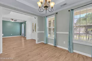 305 E Regent Ct, Jacksonville, NC 28546 - Photo 9