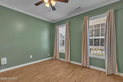305 E Regent Court, Jacksonville, NC 28546 - Photo 15