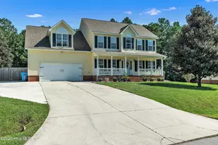 305 E Regent Ct, Jacksonville, NC 28546 - Photo 3
